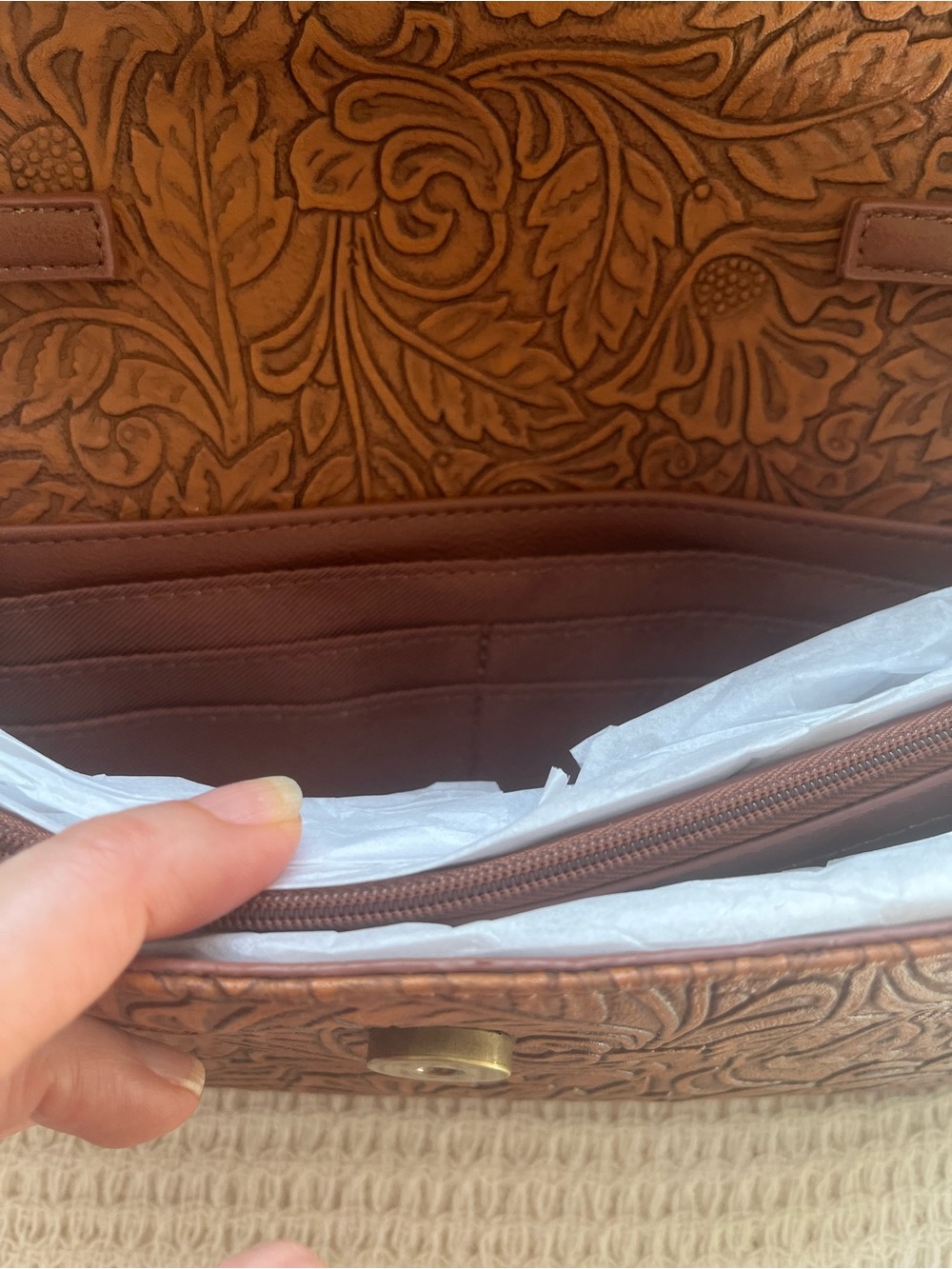 Frye Brown crossbody bag NWT - Picture 11 of 11